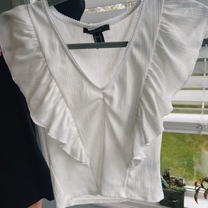 FOREVER 21 | white ruffle v neck top